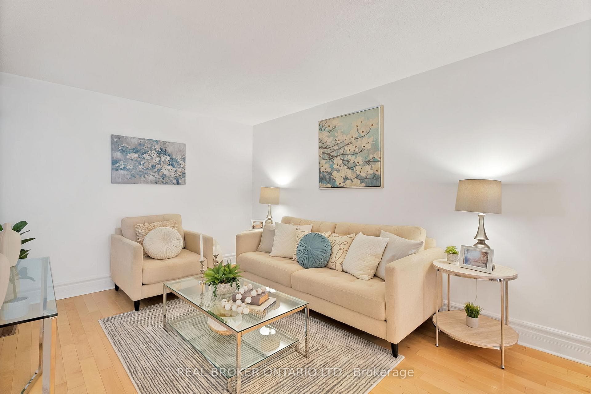 104 Goodwood Drive photo 19