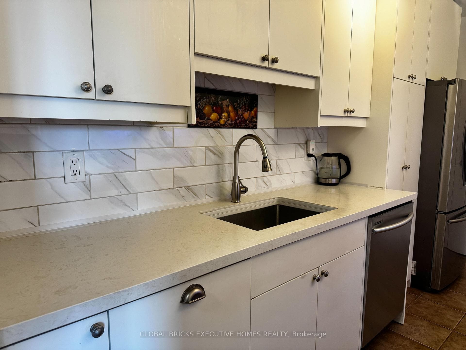 3025 Queen Frederica Drive Unit 508 photo 11