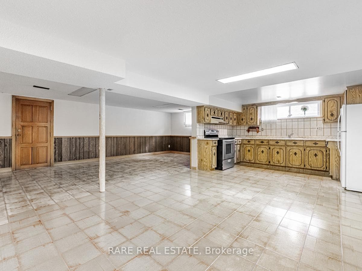 101 Hillmount Avenue photo 20
