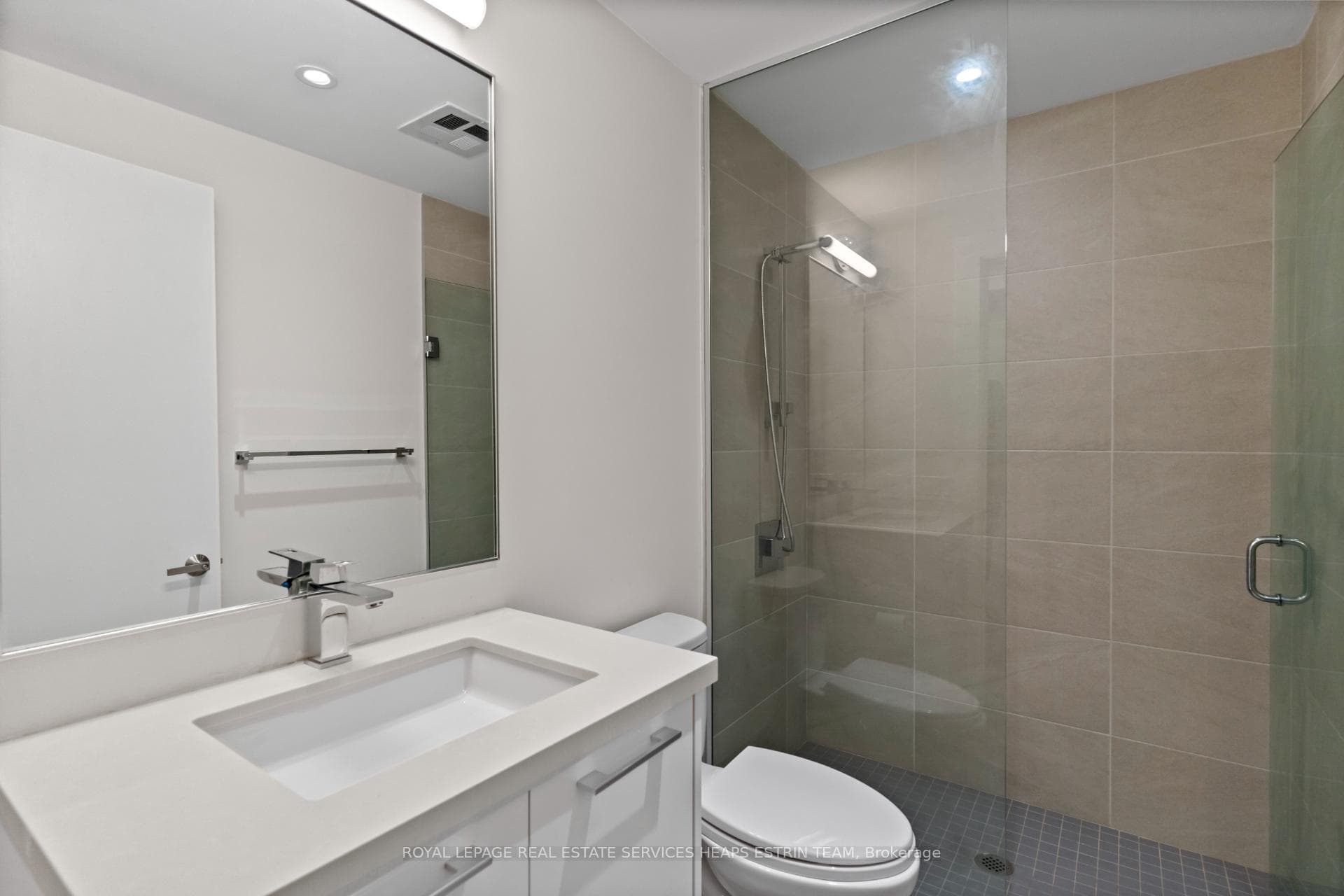 3 Southvale Drive Unit 406 photo 9