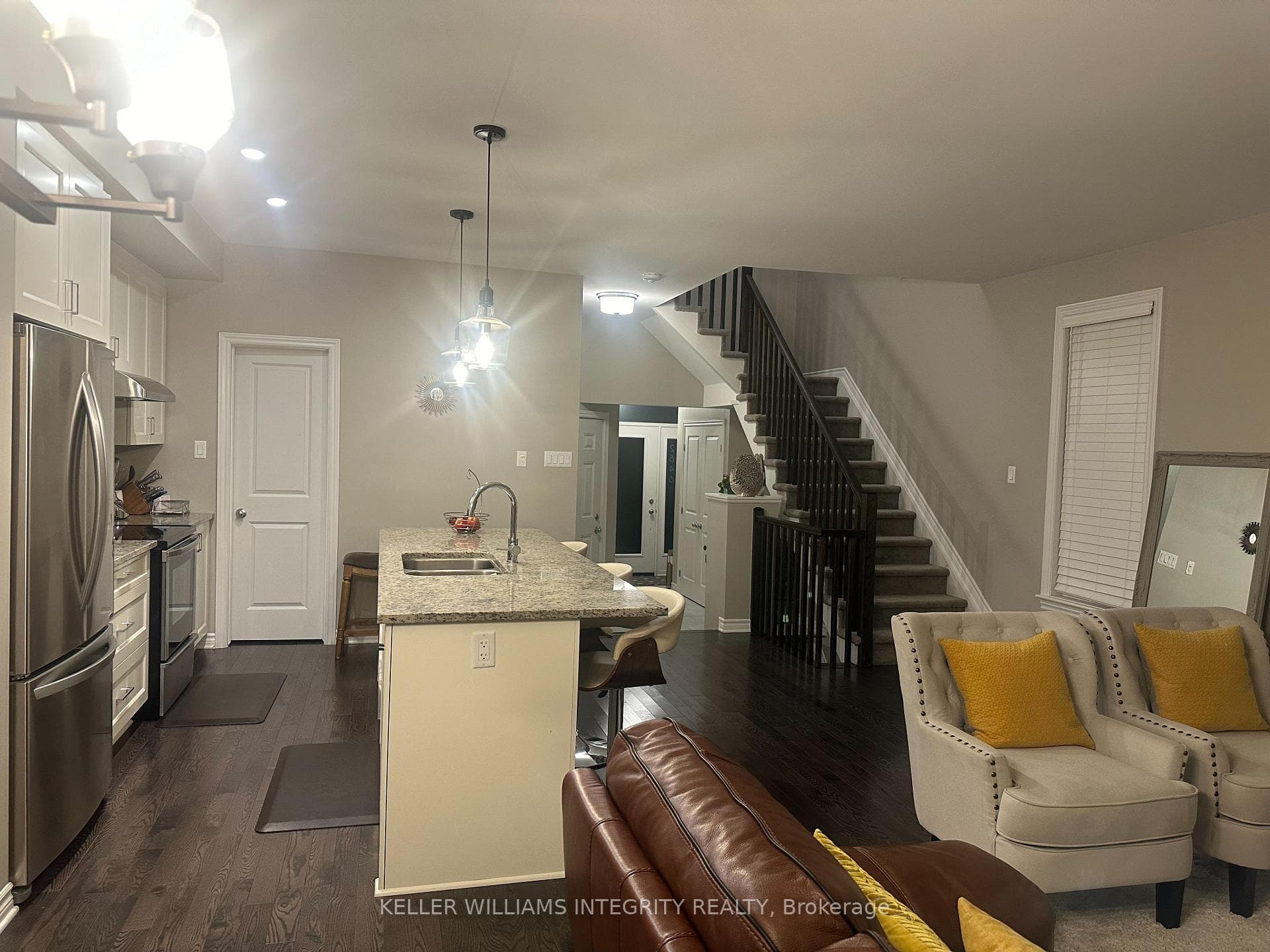 2846 Grand Canal Street photo 5