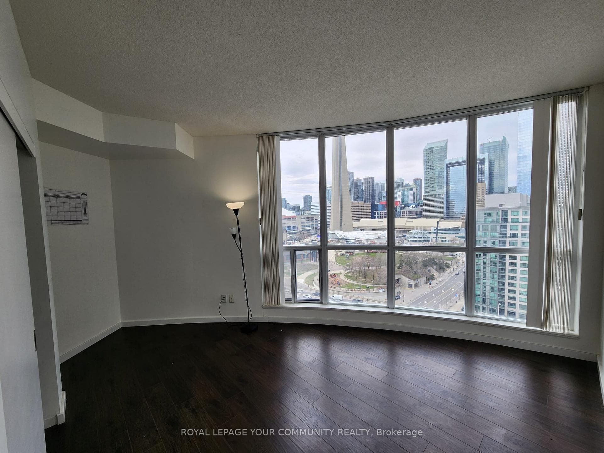 218 Queens Quay Unit 1701 photo 14