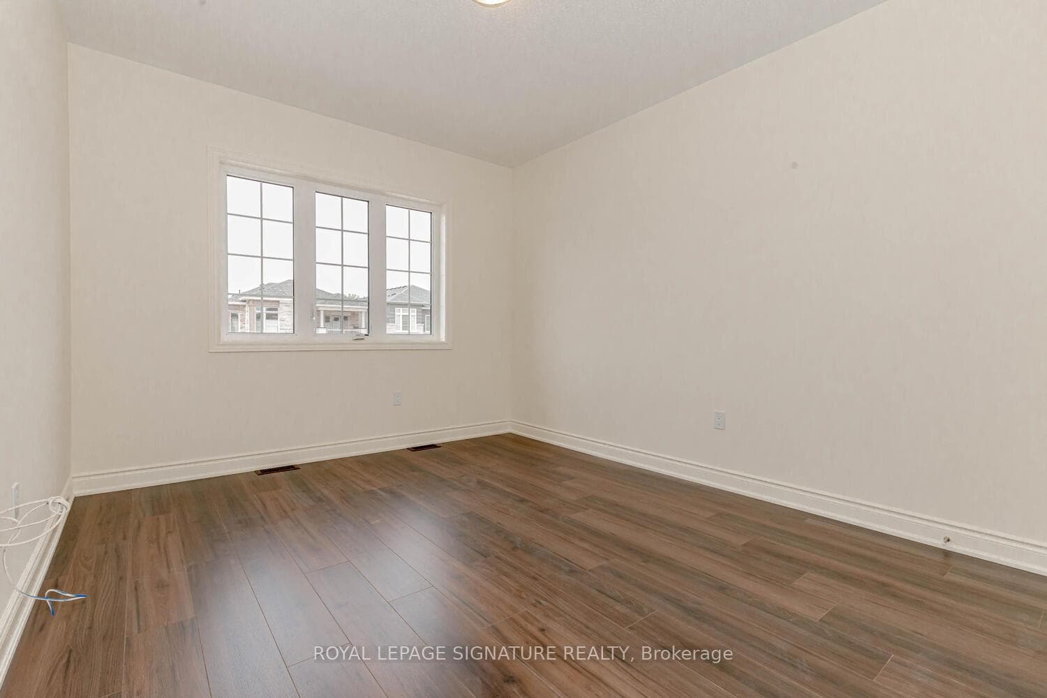 58 Attwater Drive photo 32