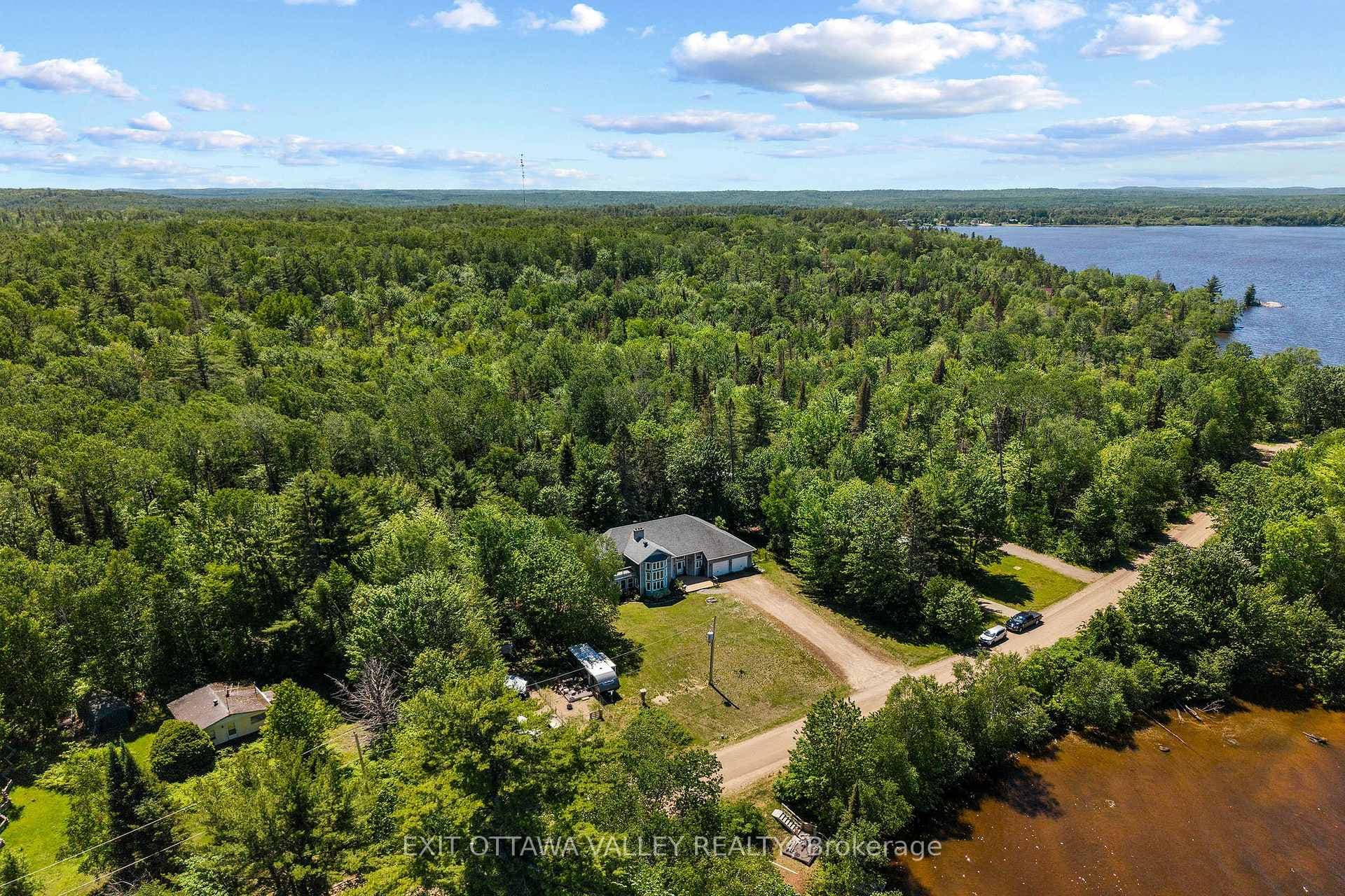 107 Harvey Creek Road photo 1