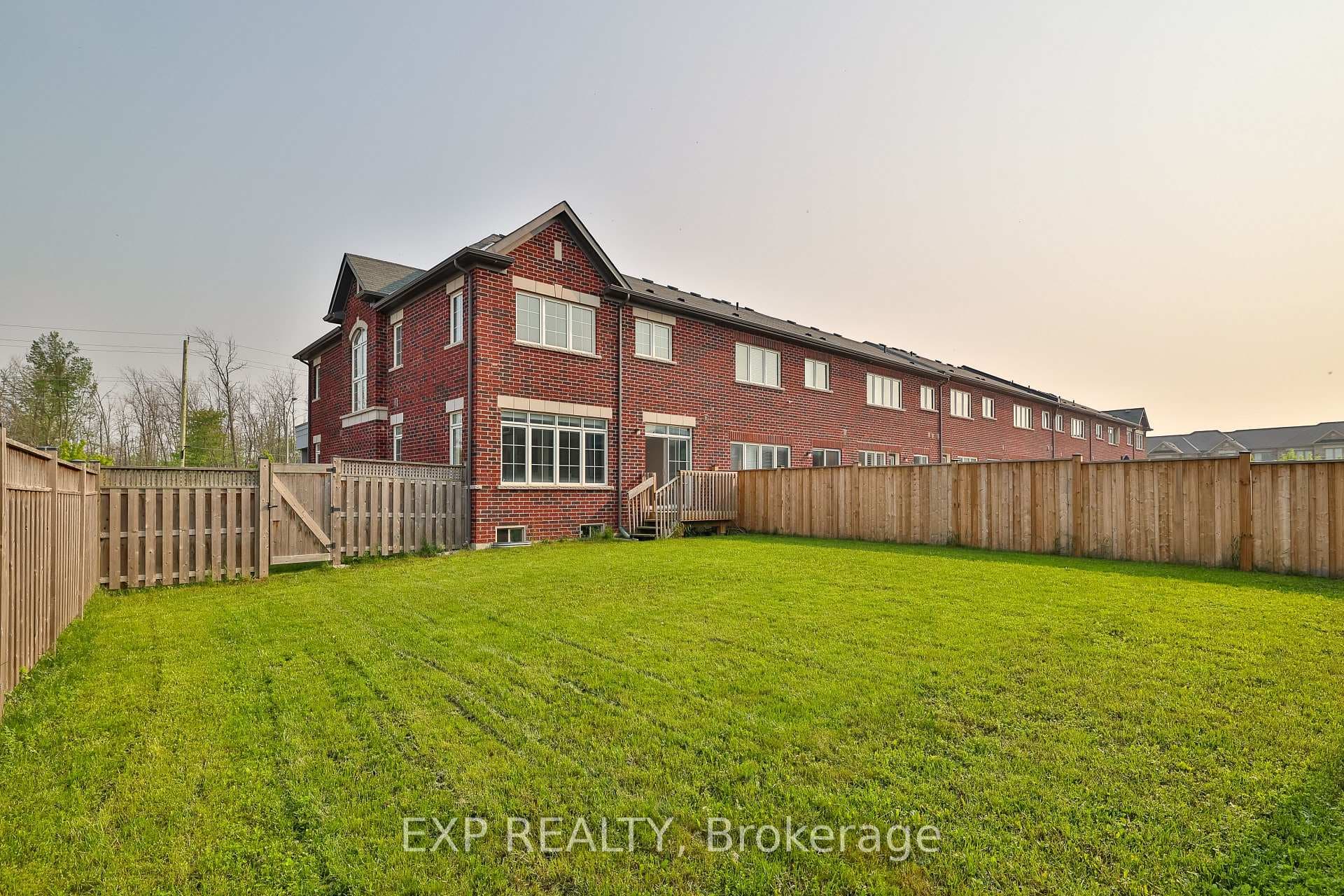 1487 Farrow Cres Crescent photo 34