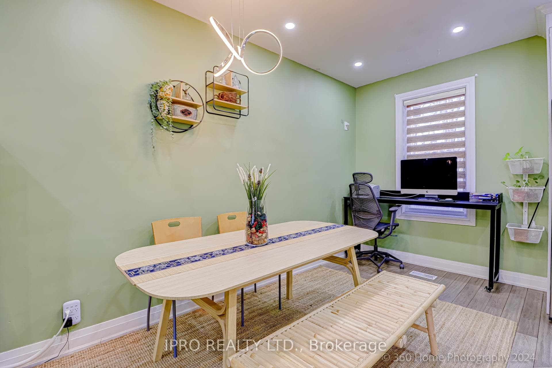 64 Vernon Street photo 5