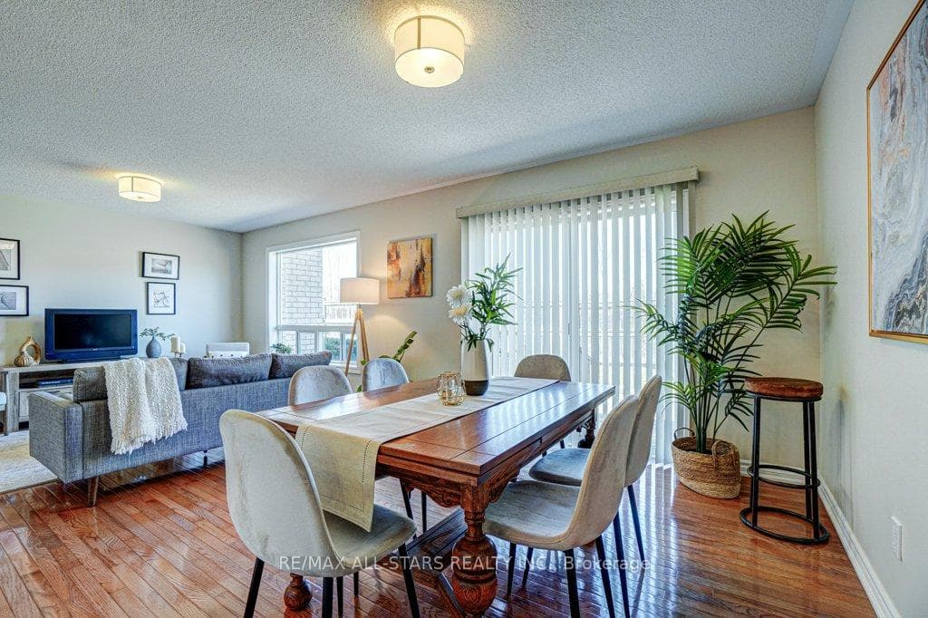 23 Geo Izatt Drive photo 14