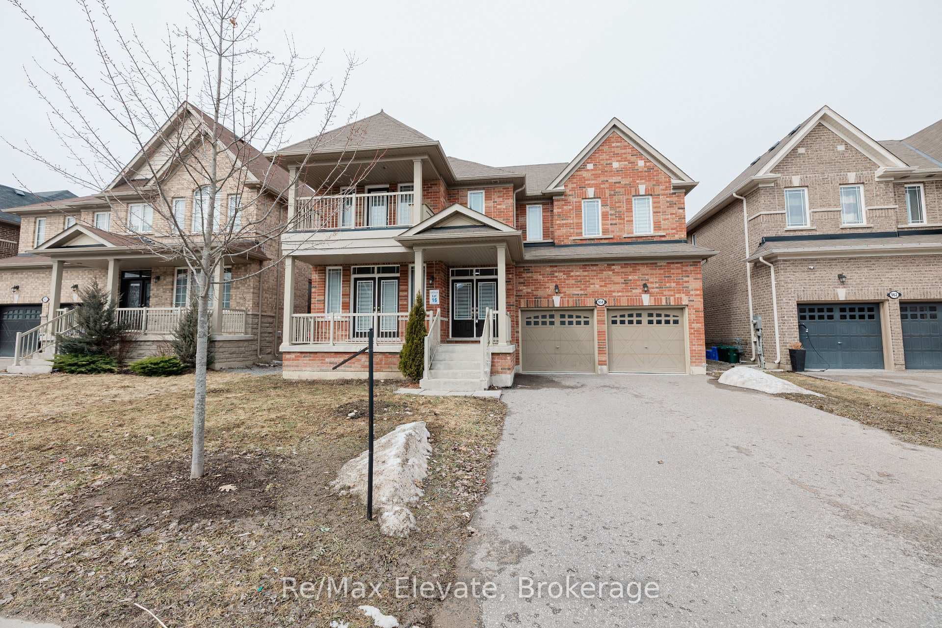 958 Green Street photo 23
