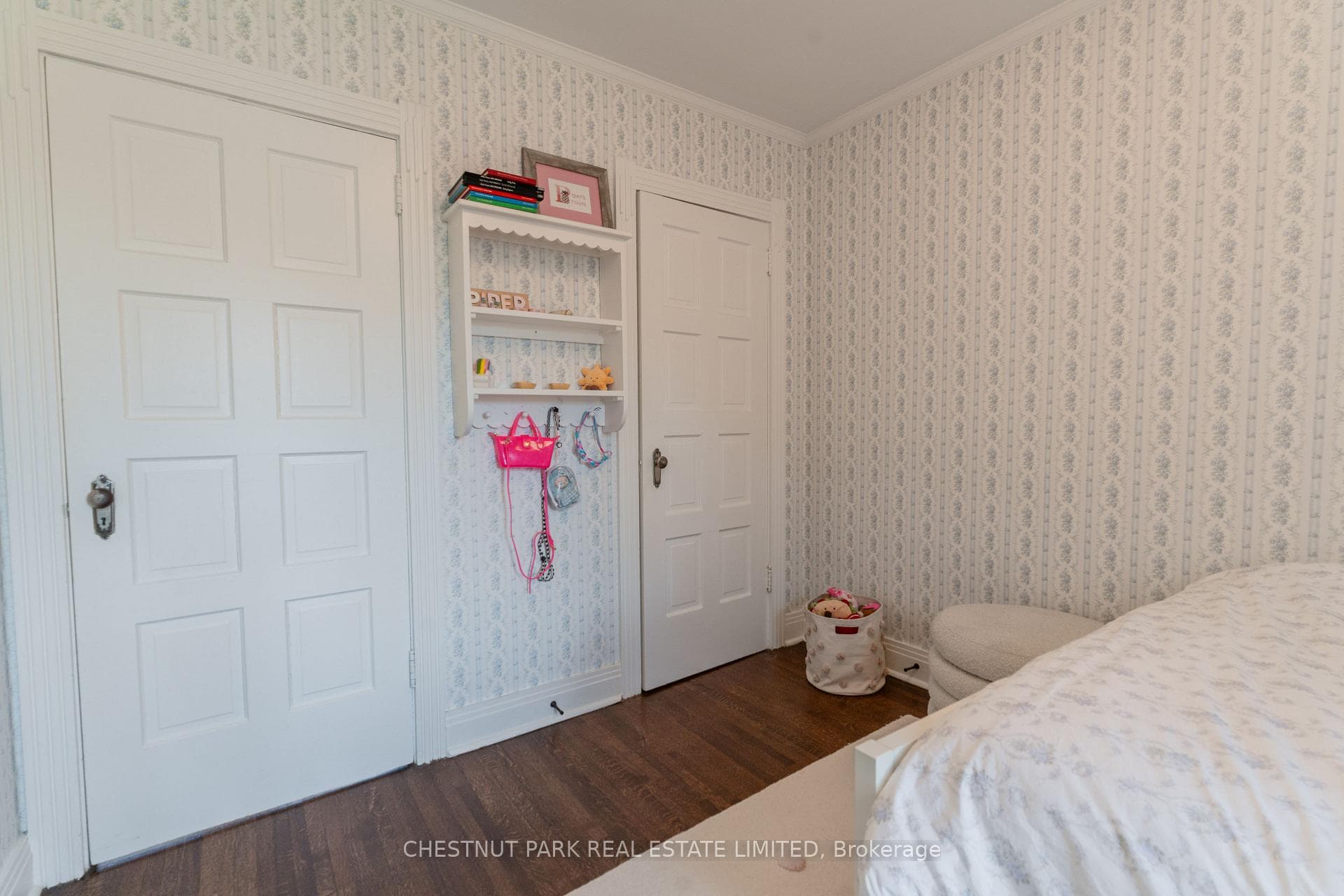 19 Heather Road photo 30