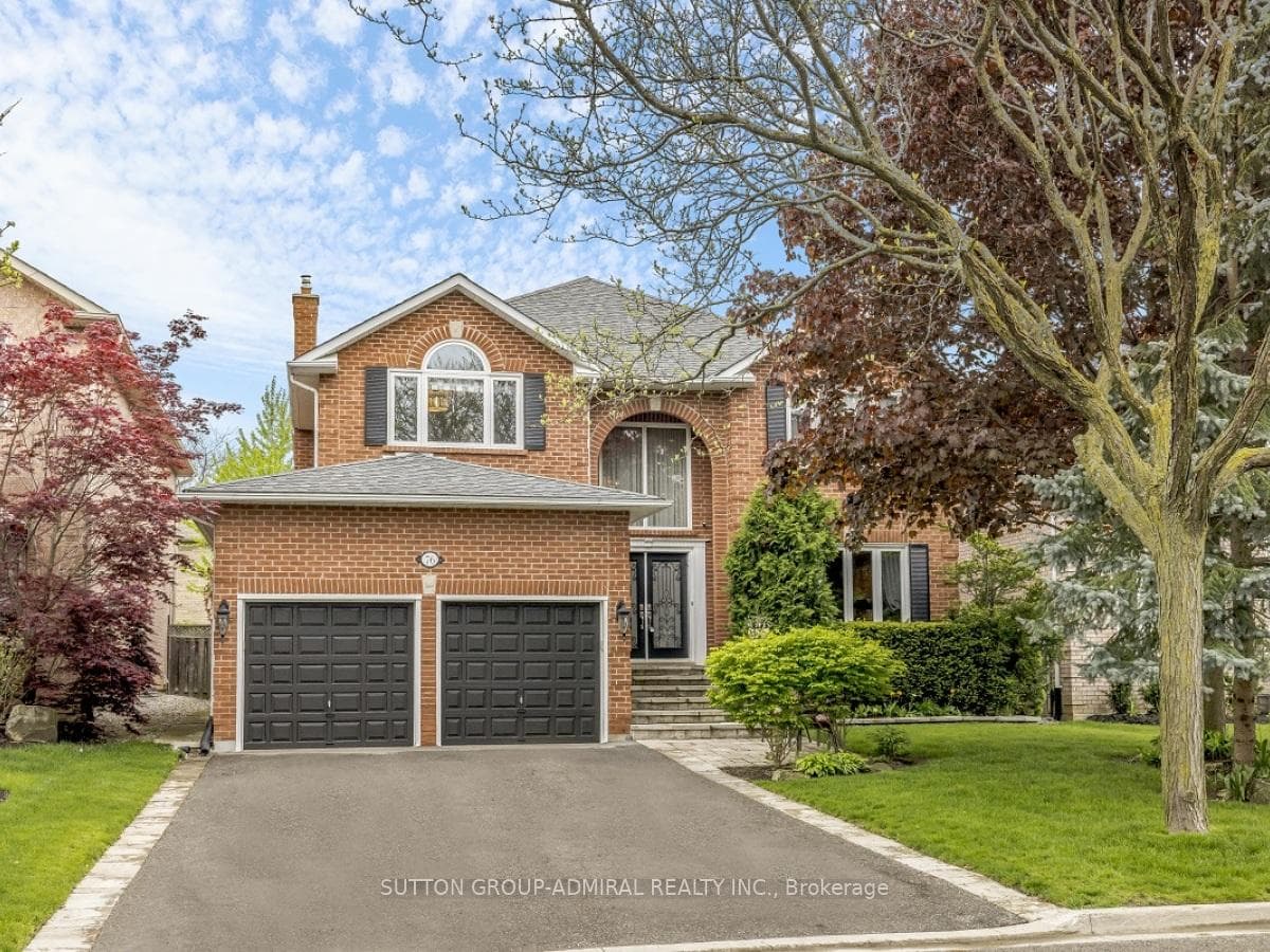 76 Savoy Crescent photo 1