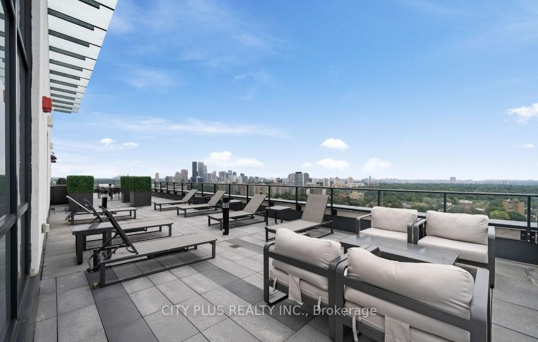 609 Avenue Road Unit 1606 photo 13