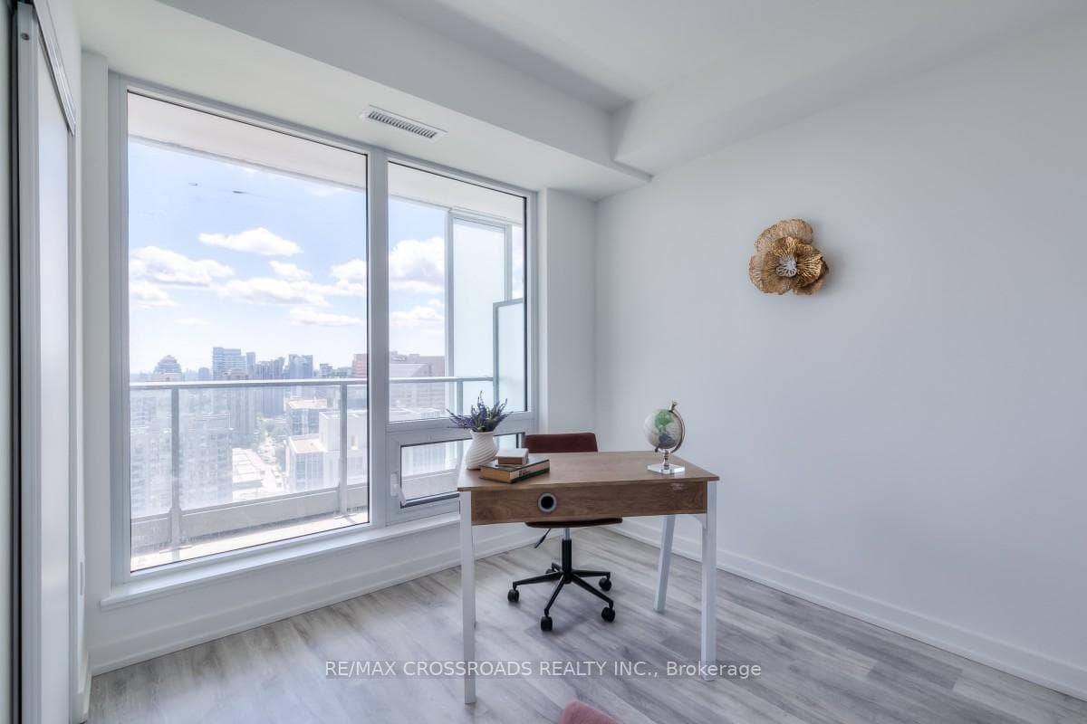 8 Olympic Garden Drive Unit 2803 photo 22