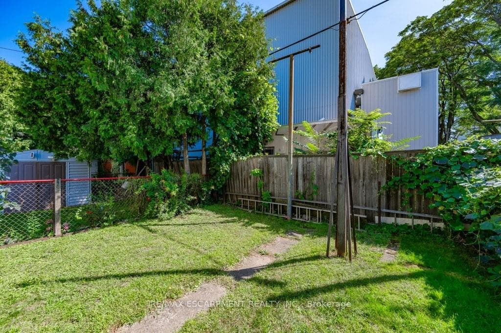 22 Niagara Street photo 33