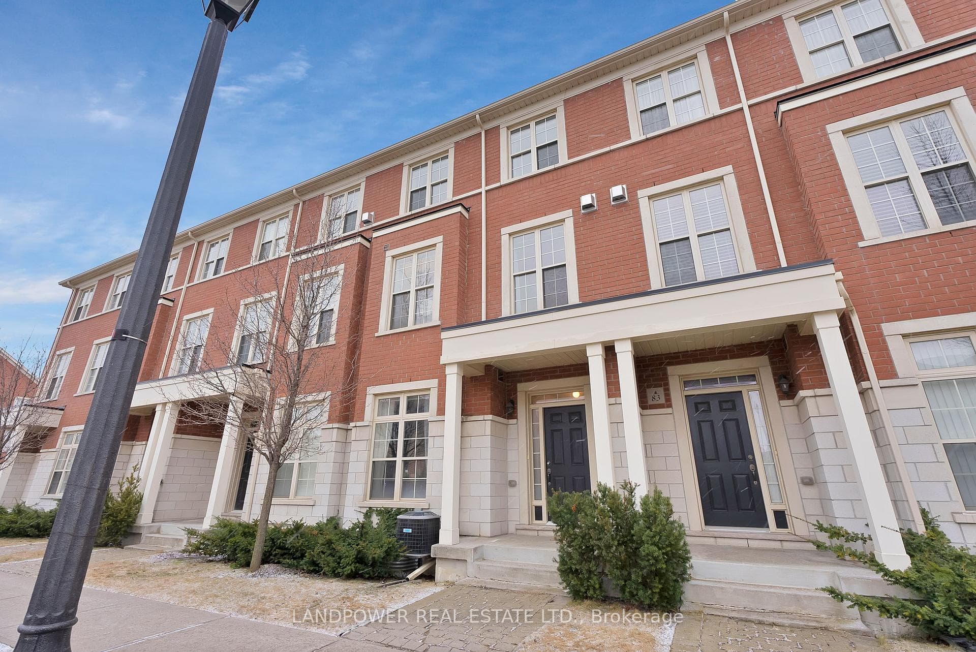 81 Anthony Roman Avenue photo 3