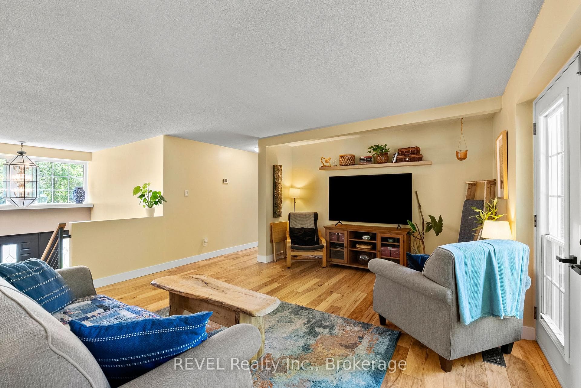 196 Warner Road photo 11