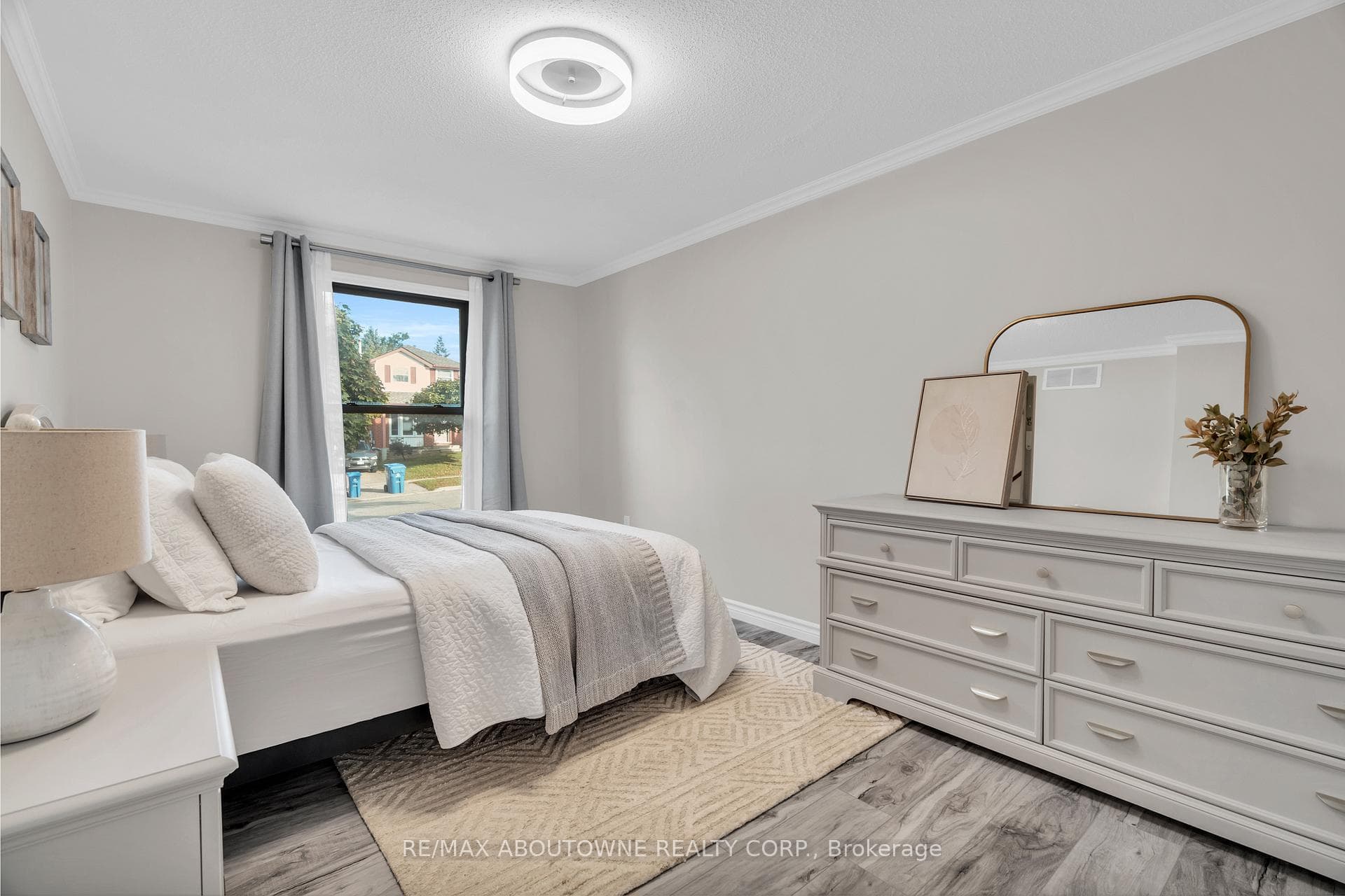 20 Moss Place photo 14