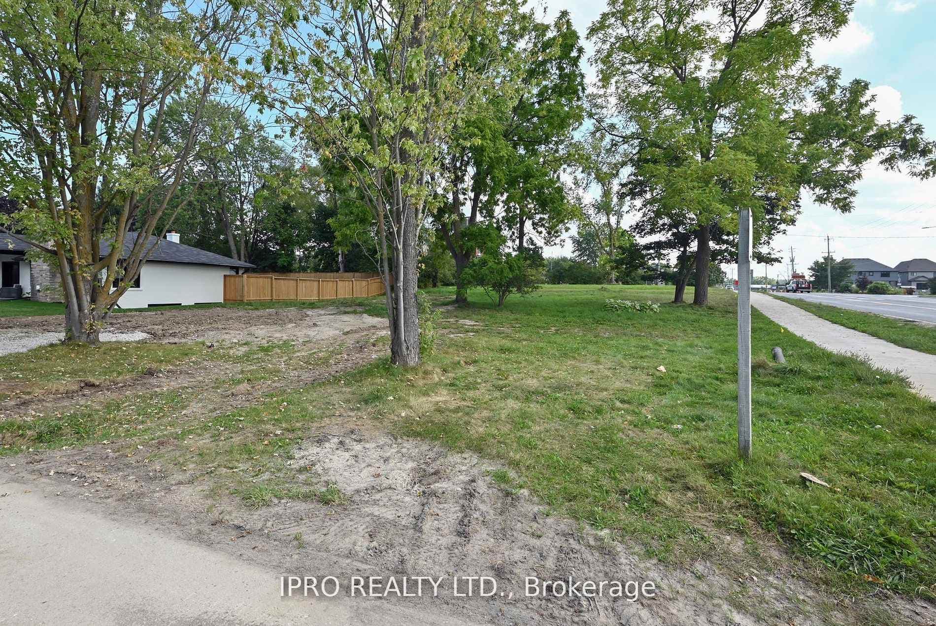 8 Golfview Drive photo 5