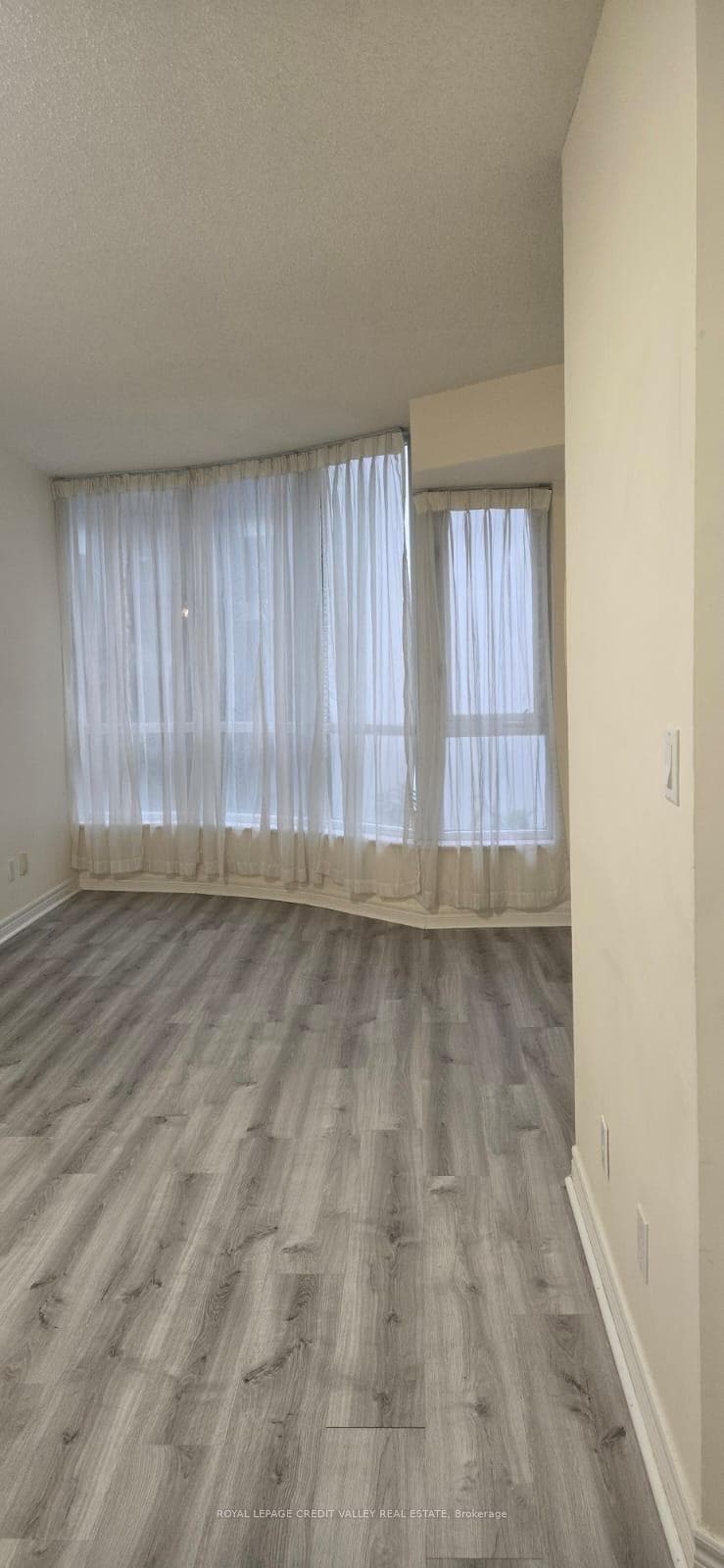 55 Bloor Street Unit 301 photo 6