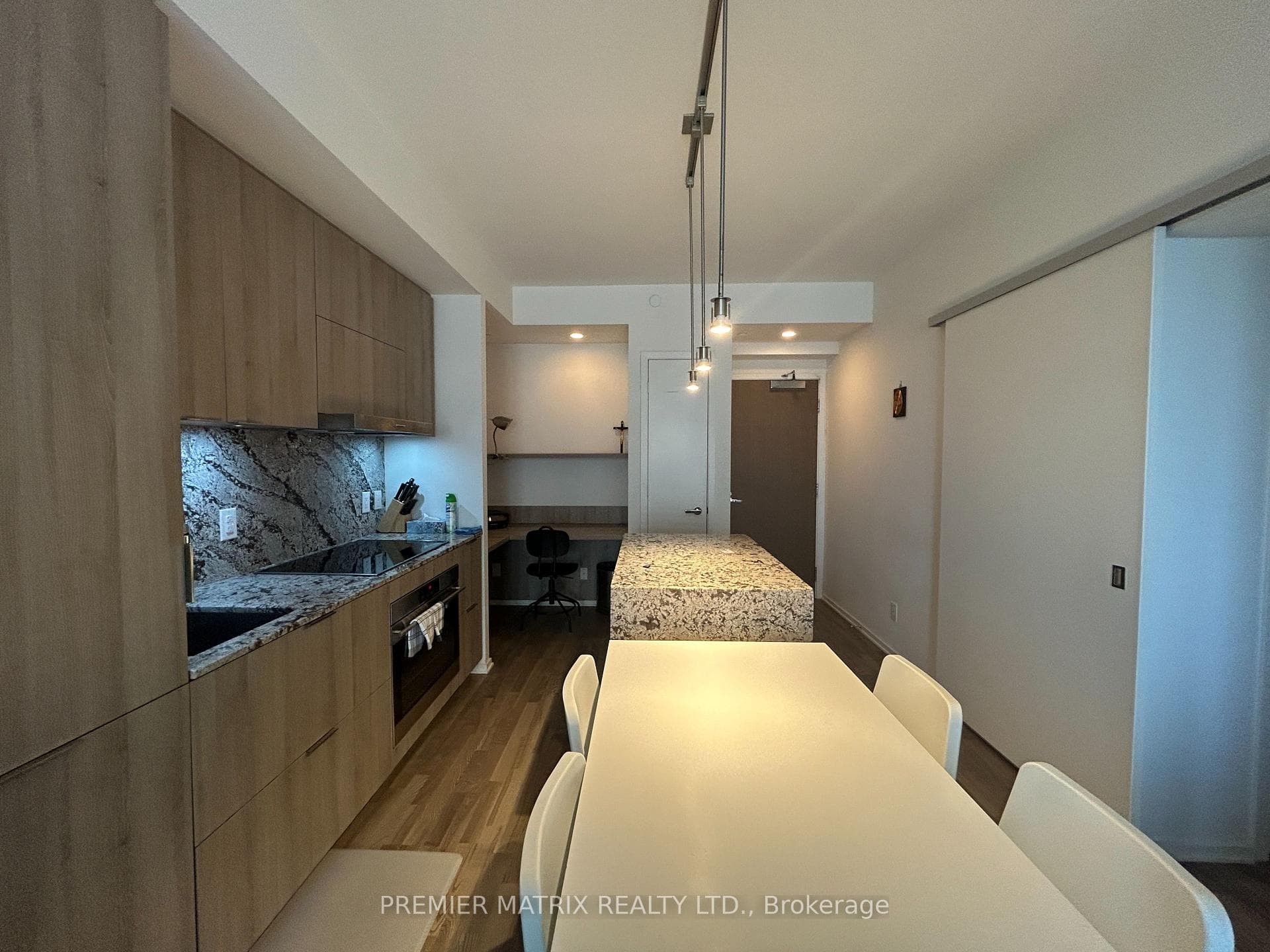 1 Bloor Street Unit 3511 photo 4