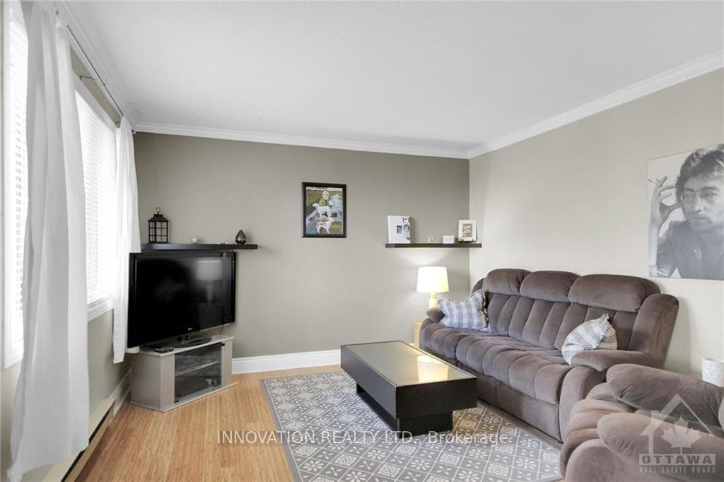 1 STONEBANK Crescent Unit 5 photo 12