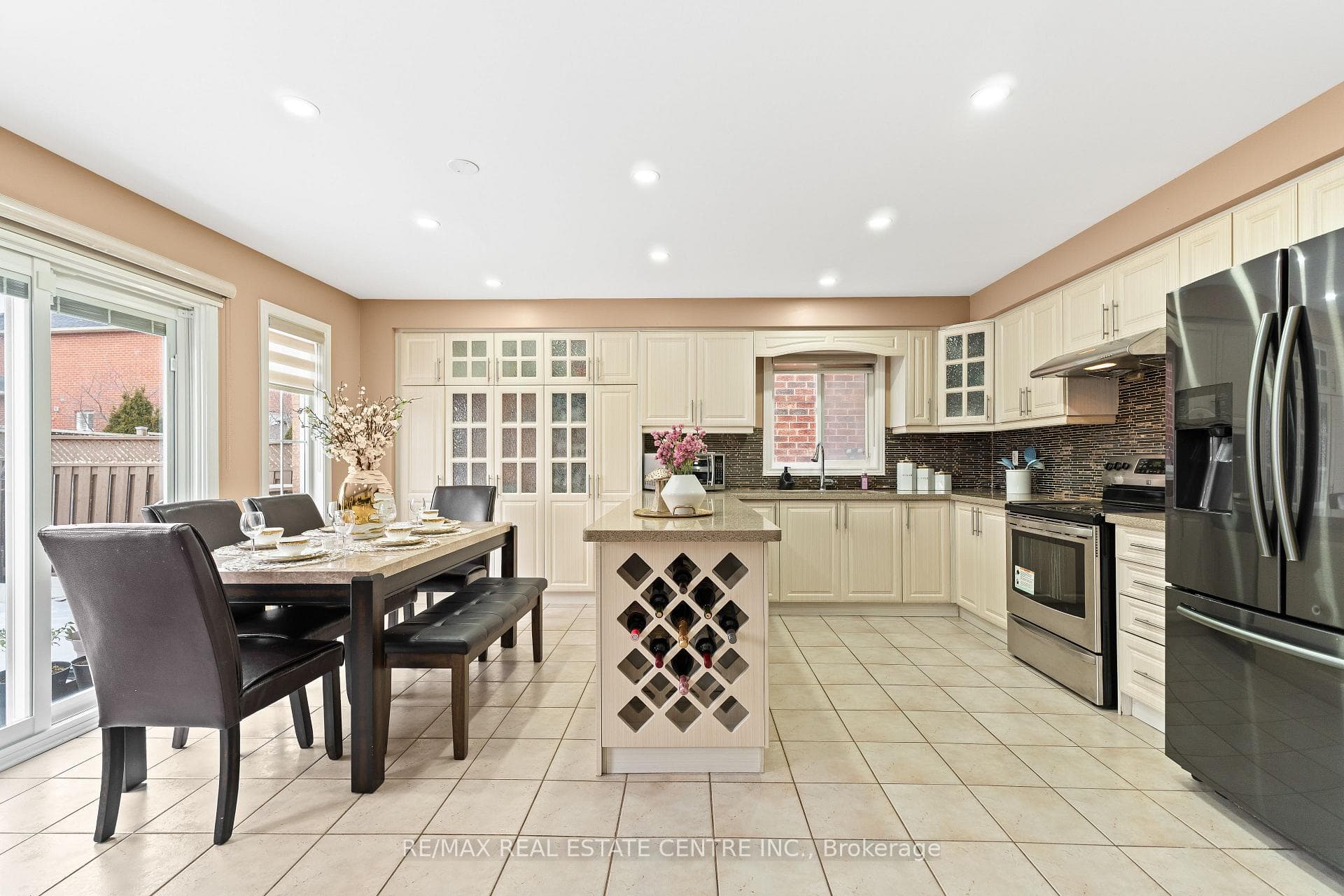 72 Eastbrook Way photo 10