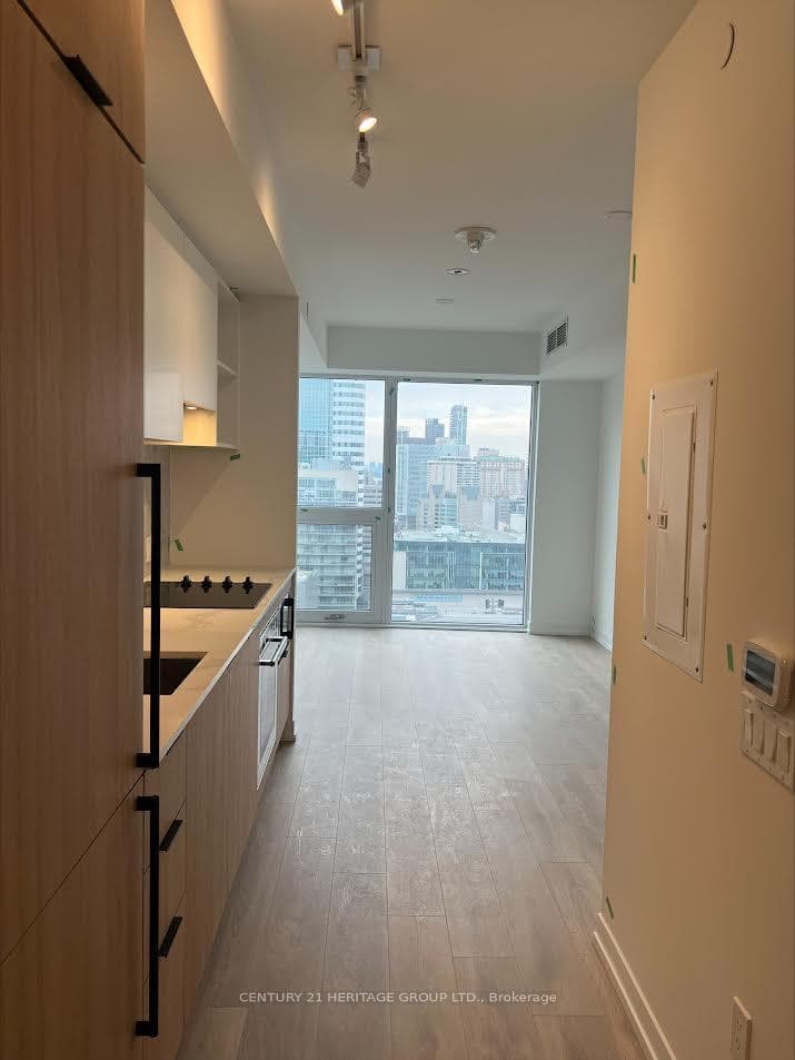 82 Dalhousie Street Unit 2708 photo 5