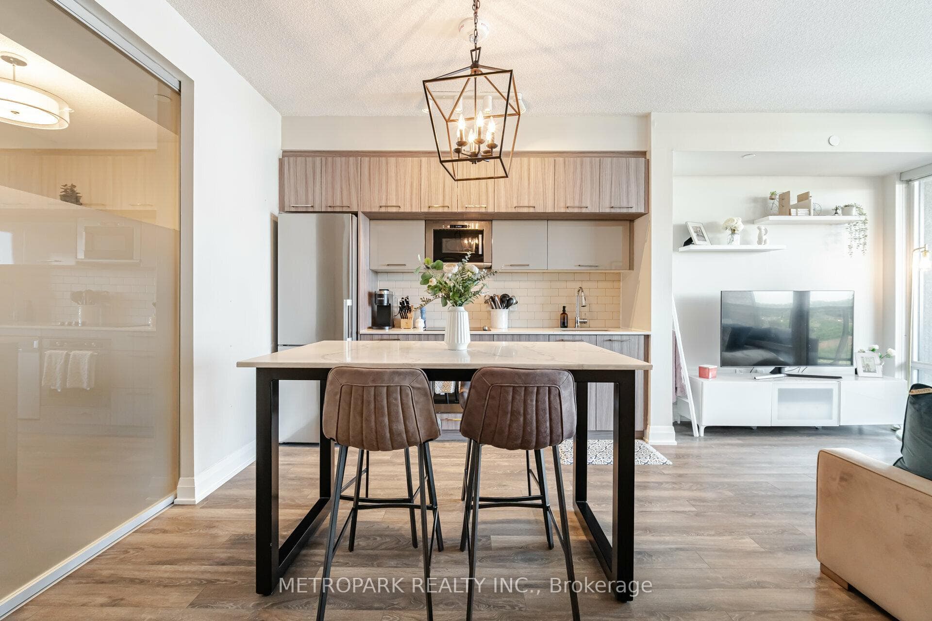 4800 Highway 7 Road Unit 817 photo 12