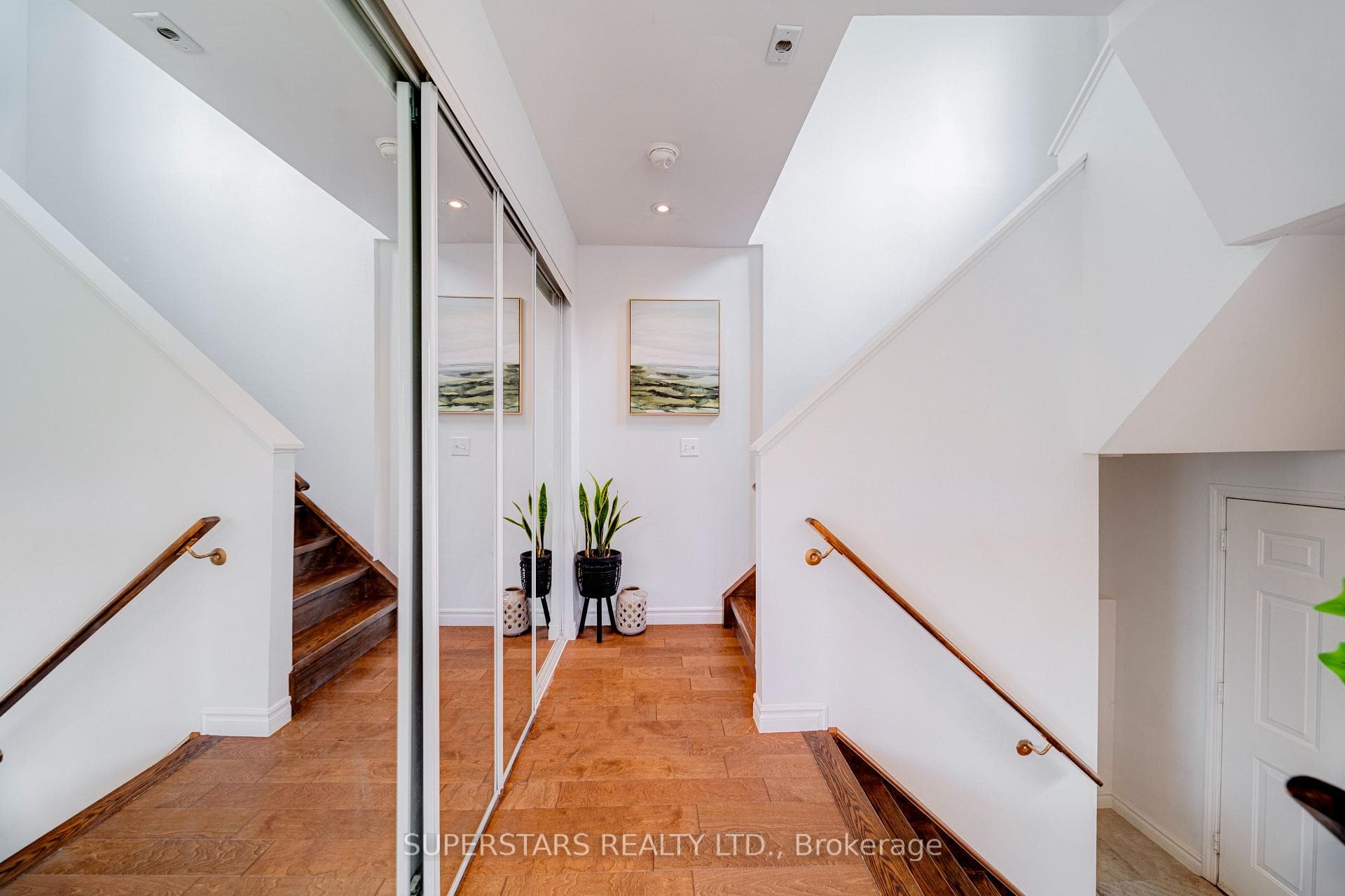 10 Cox Boulevard Unit 27 photo 5