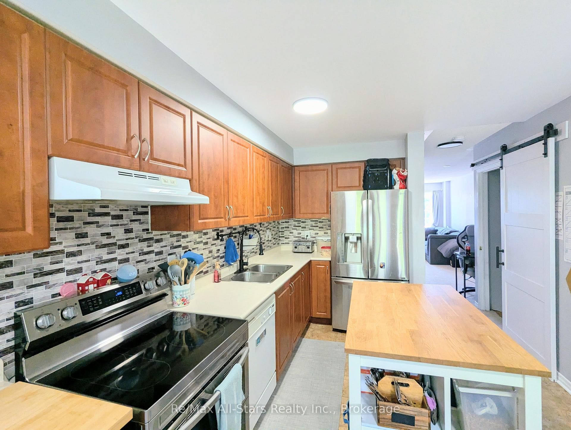 67 Brookside Street photo 5
