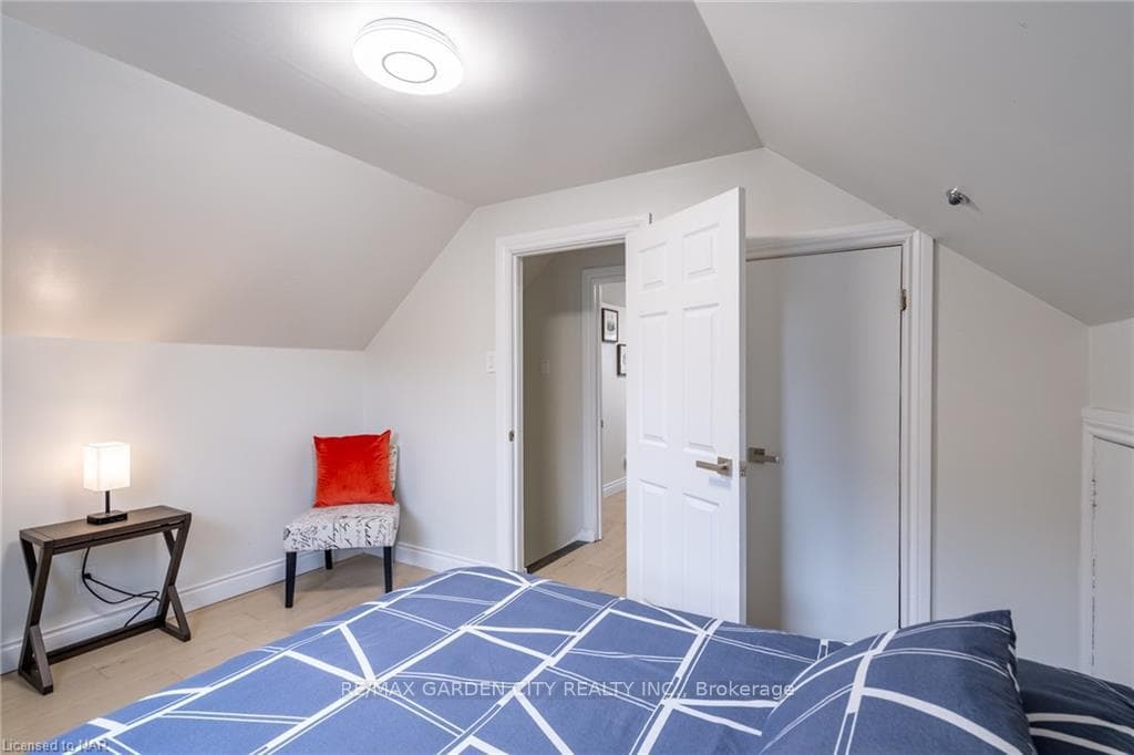 271 Glassco Avenue photo 30