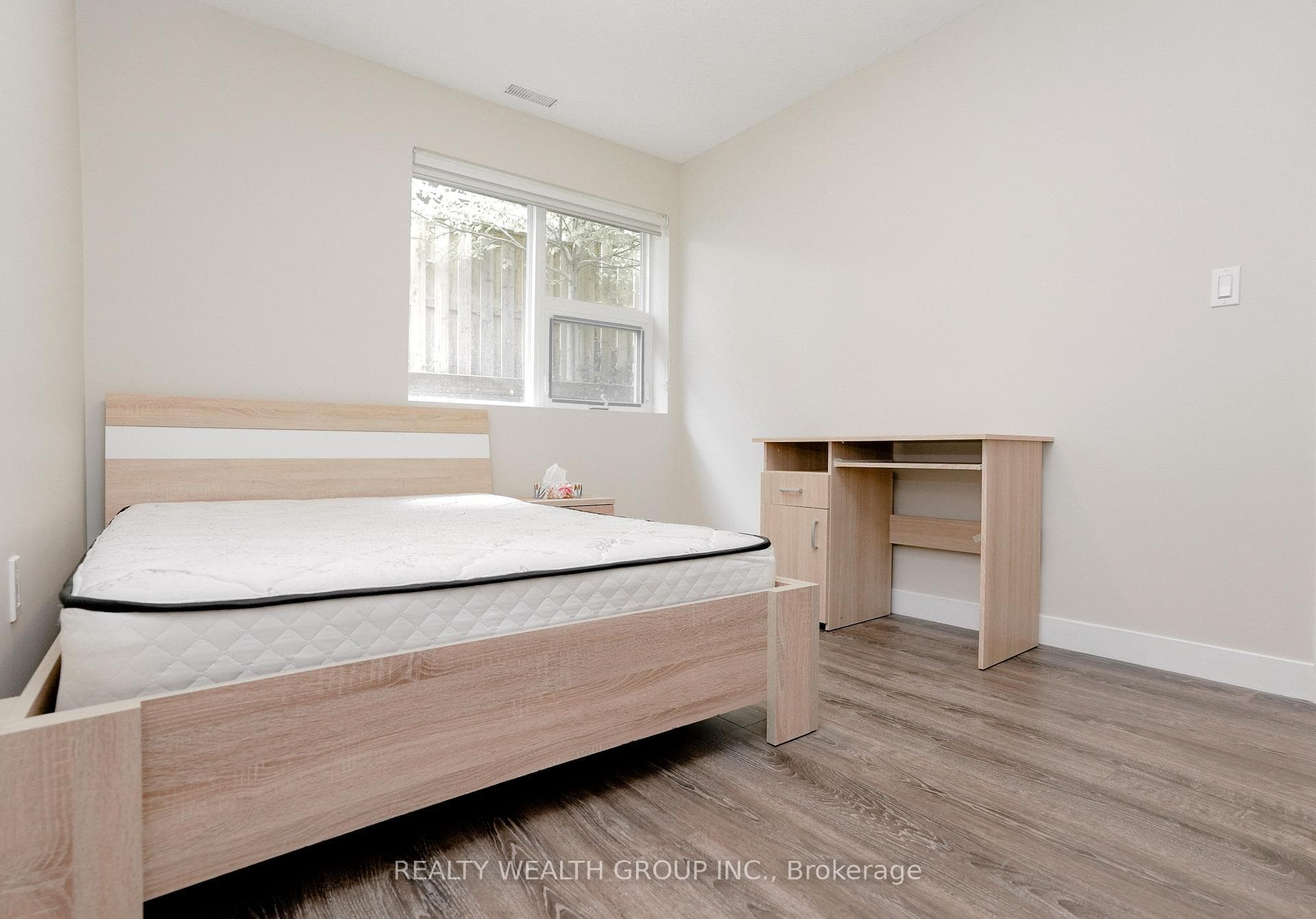 288 Albert Street Unit 113 photo 14