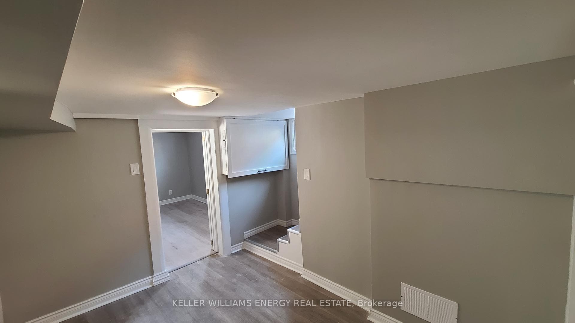 Foyer 2