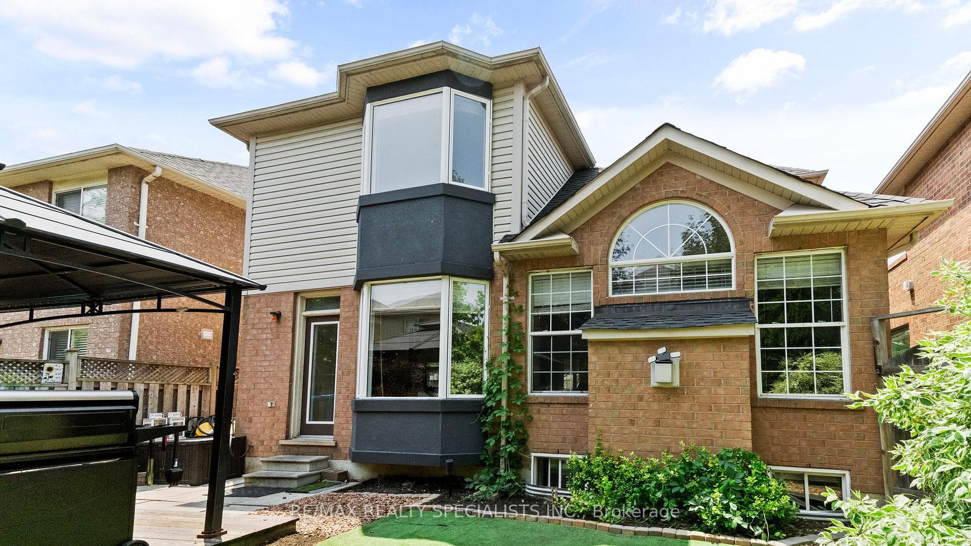 923 McNeil Drive photo 3