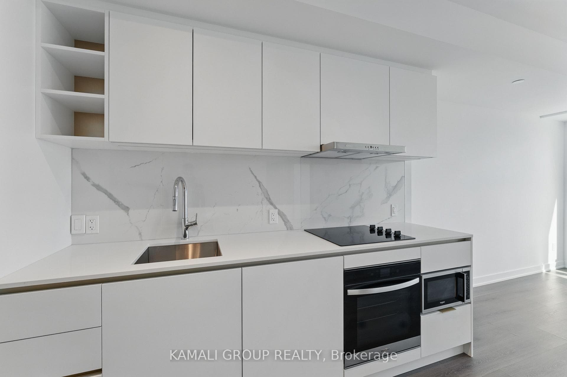 8 Wellesley Street Unit 1111 photo 7