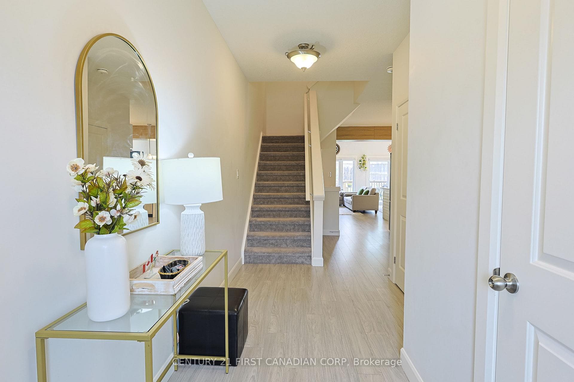 600 Guiness Way Unit 26 photo 5