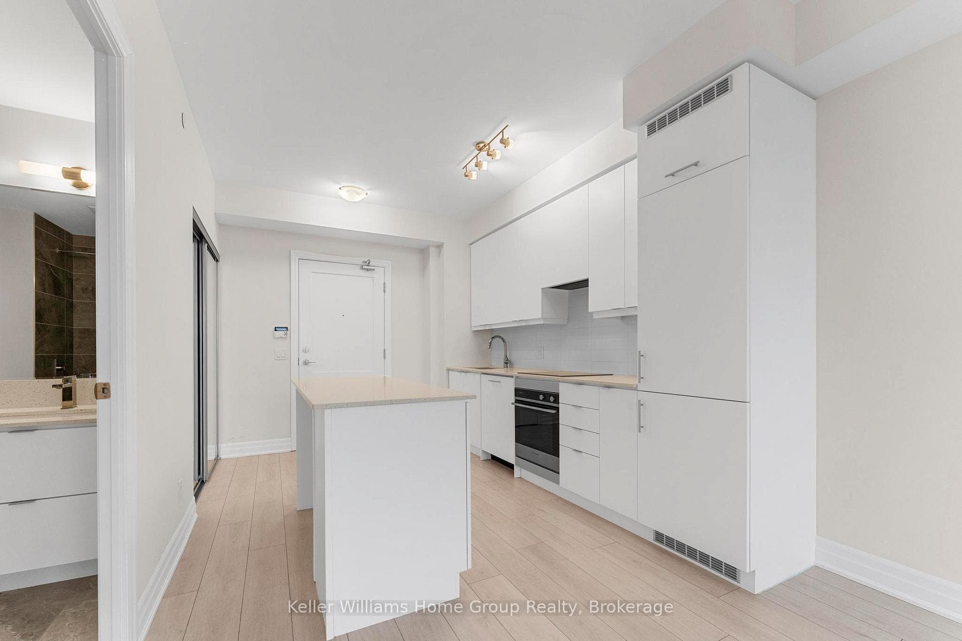 30 Elm Drive Unit 1303 photo 14