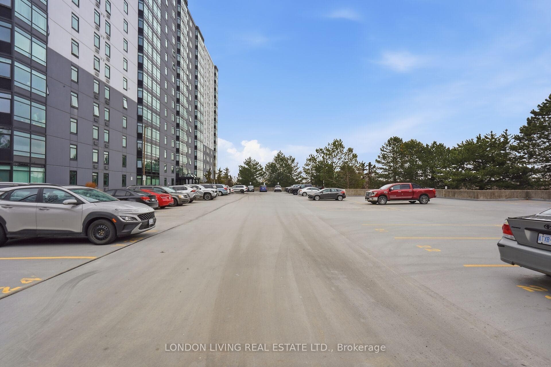 45 Pond Mills Road Unit 709 photo 41
