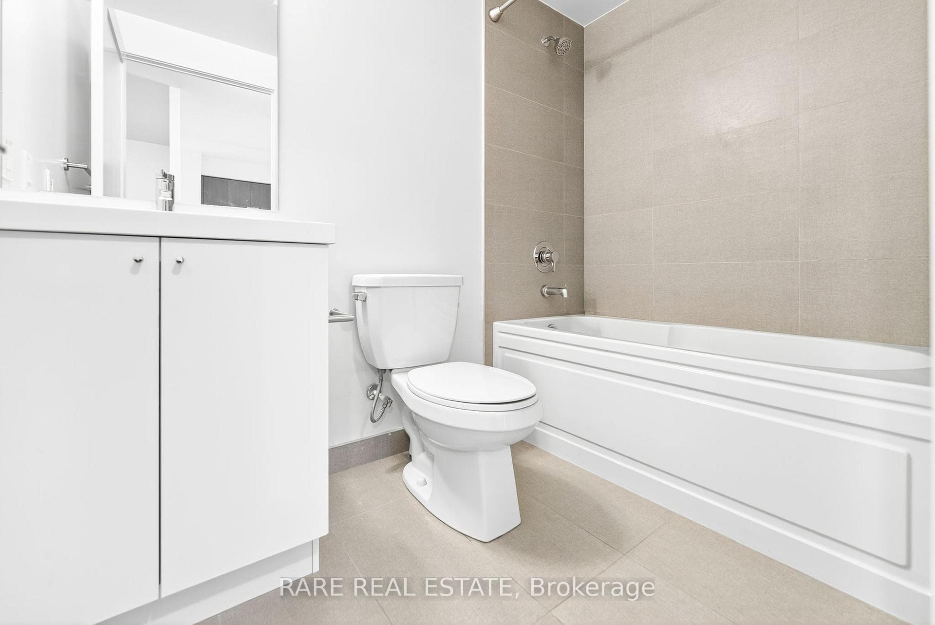 2550 Simcoe Street photo 7