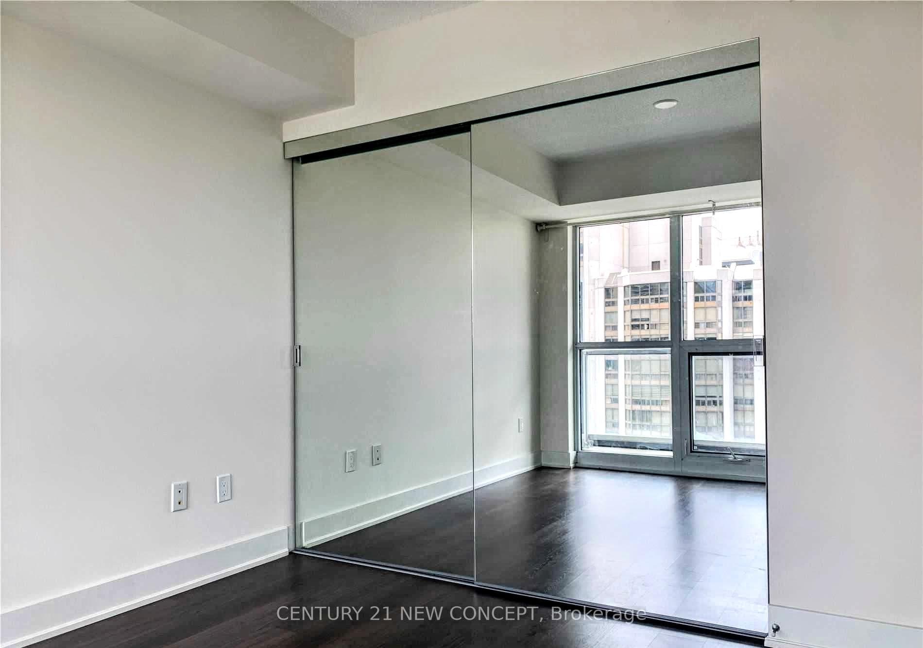 88 Sheppard Avenue Unit 1111 photo 5
