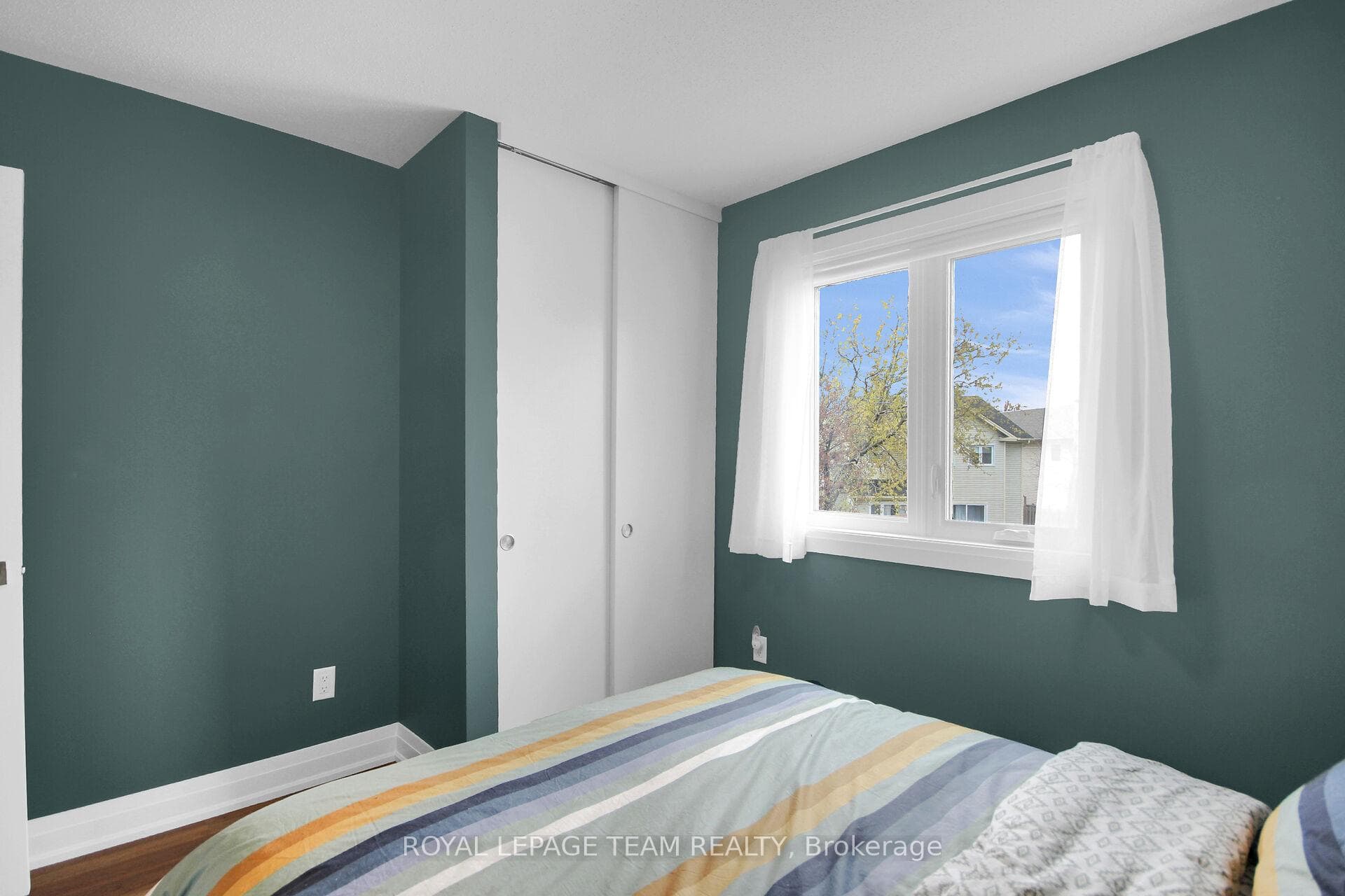 18 Longshire Circle photo 22