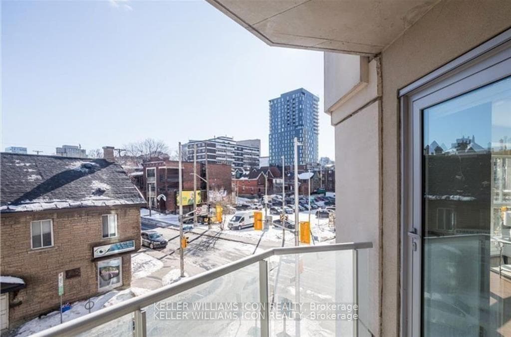 195 Besserer Street Unit 301 photo 22