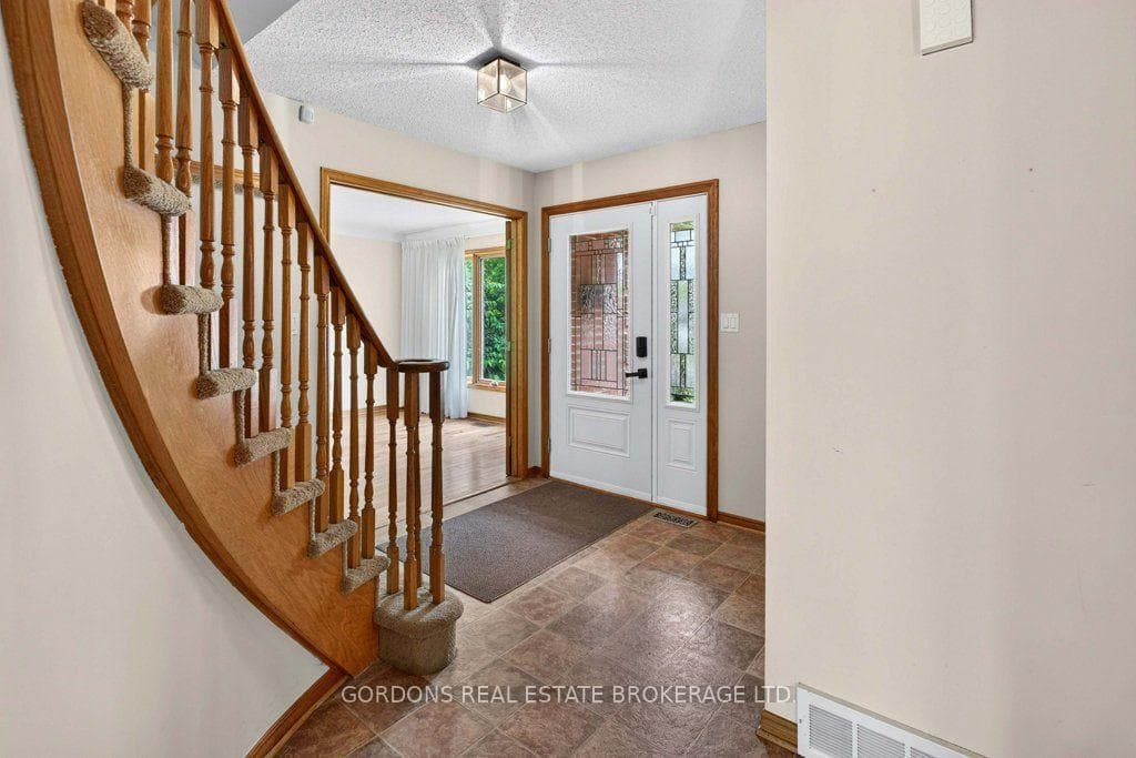 24 Nottingham Place photo 9
