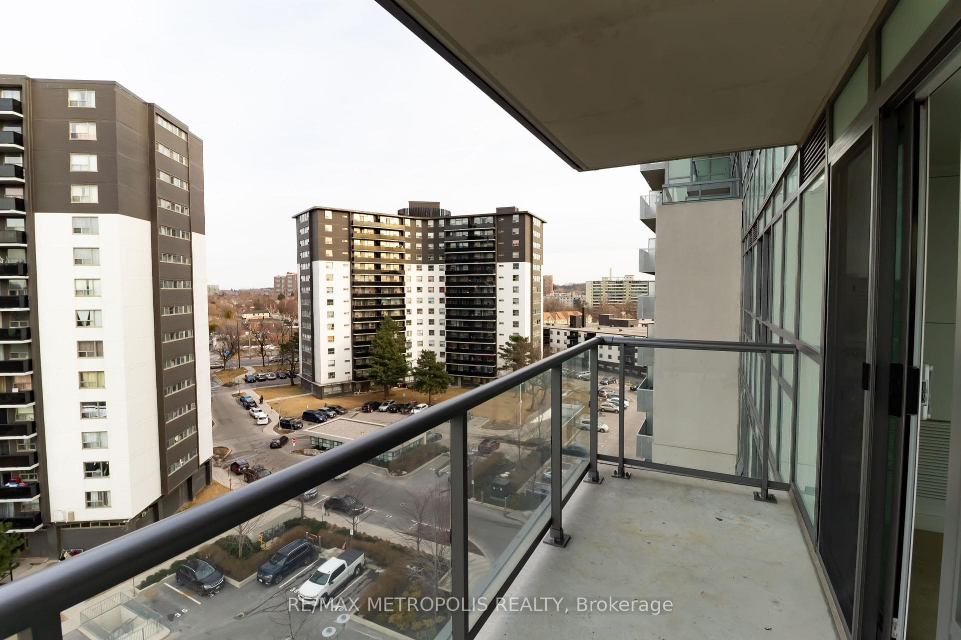 1346 Danforth Road Unit 913 photo 23