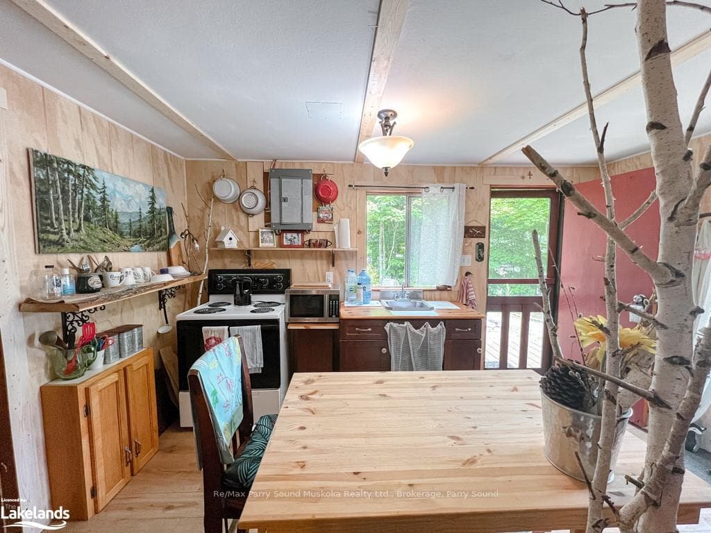 41 BEAVER Trail photo 24