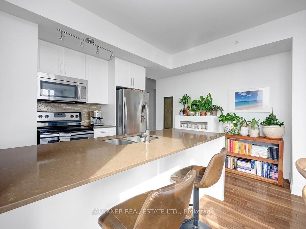 118 Holmwood Avenue Unit 605 photo 9