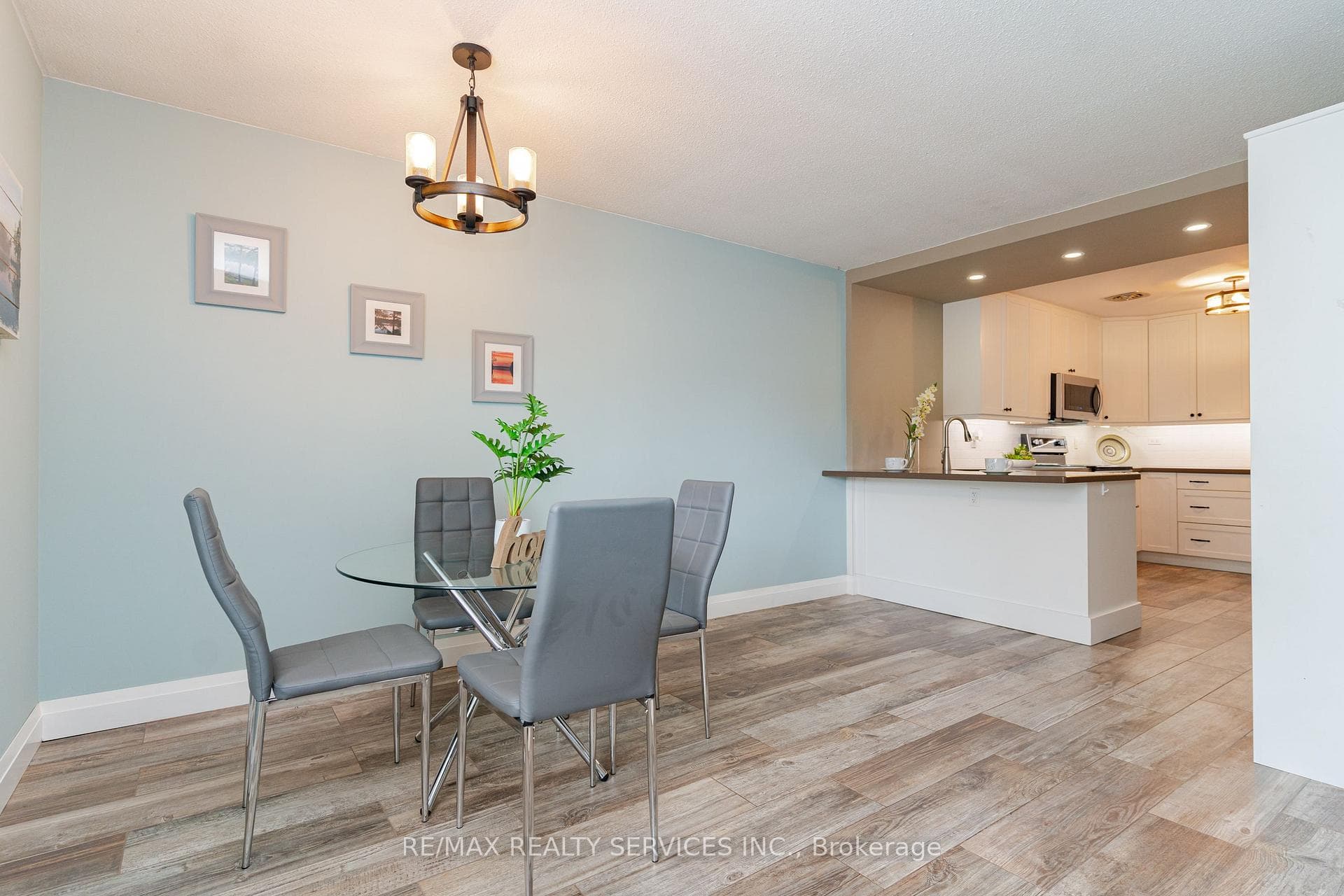 42 Greene Drive photo 11
