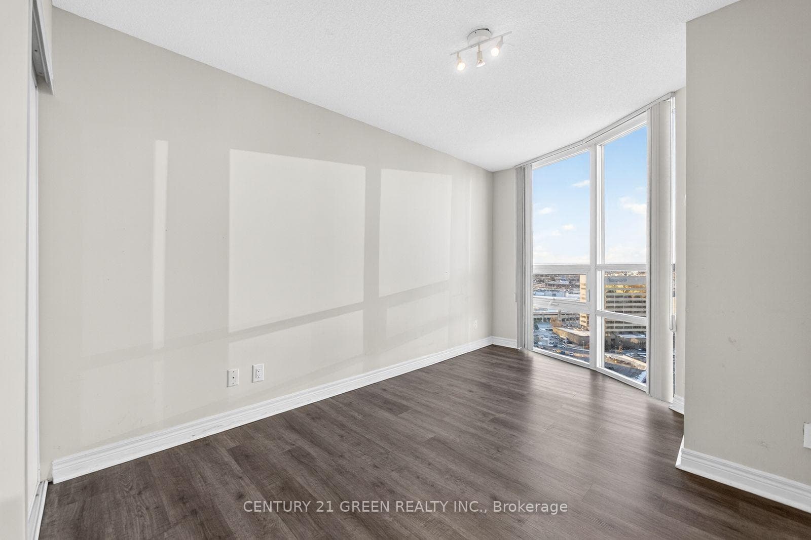 208 Enfield Place Unit 2909 photo 17