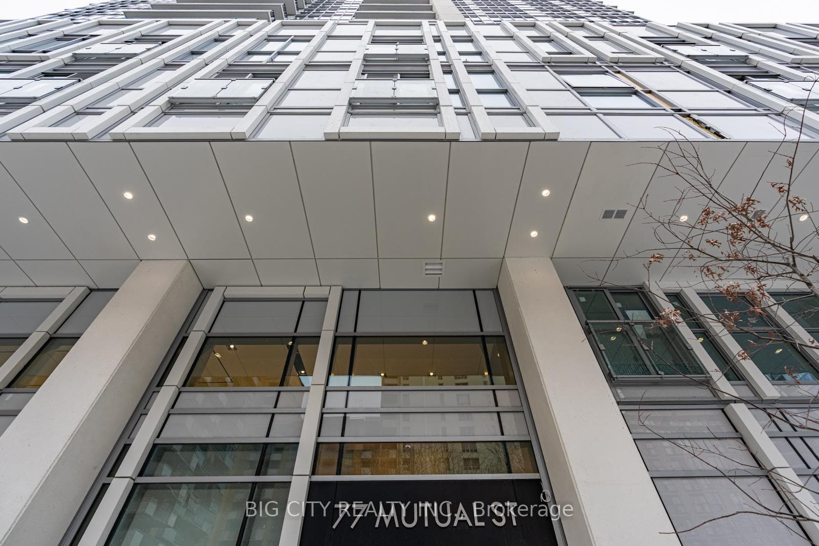 77 Mutual Street Unit 2309 photo 4