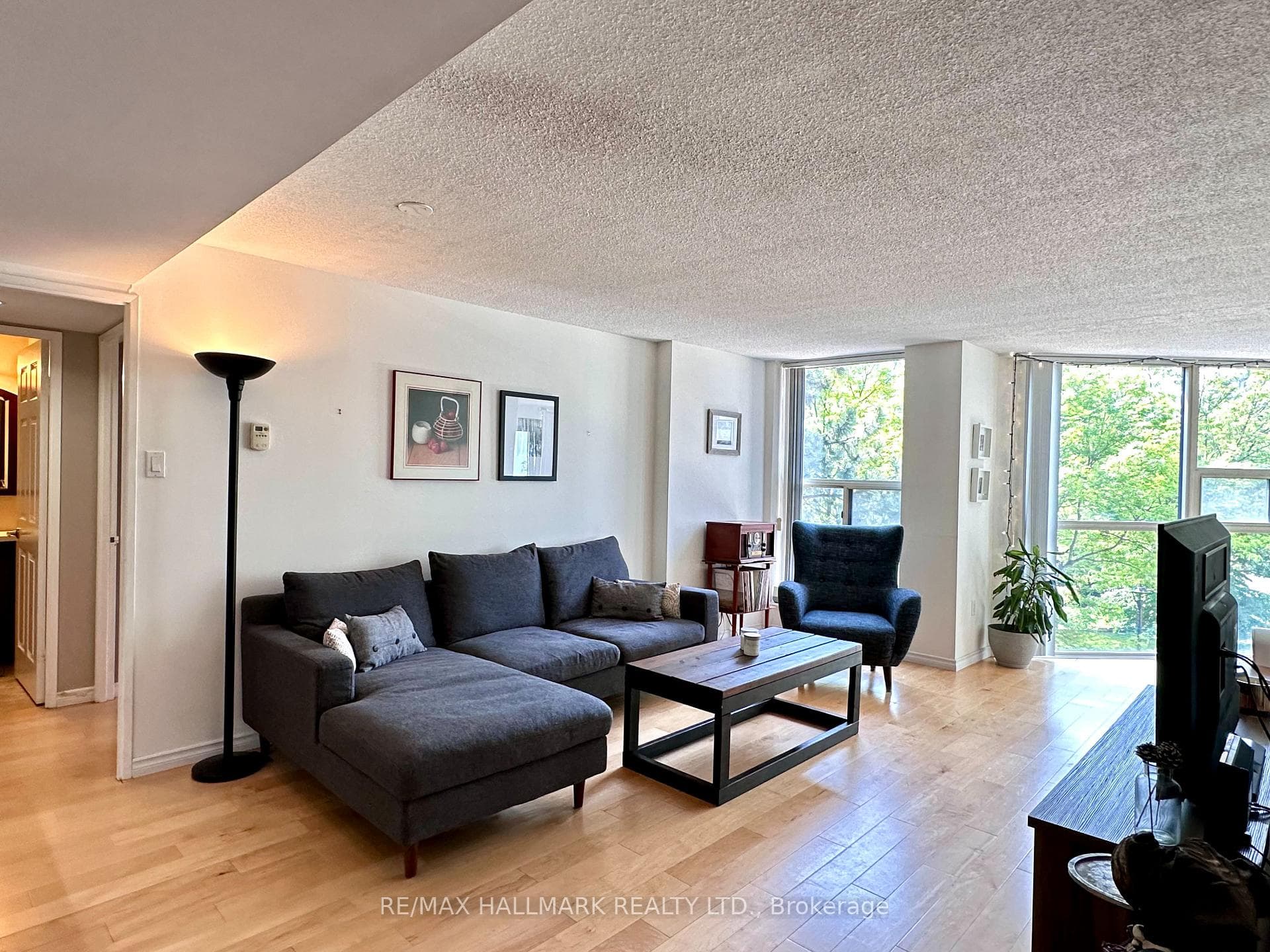 701 King Street Unit 312 photo 16