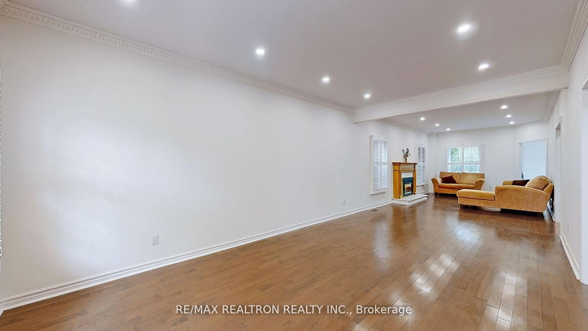 71 Gatcombe Circle photo 6